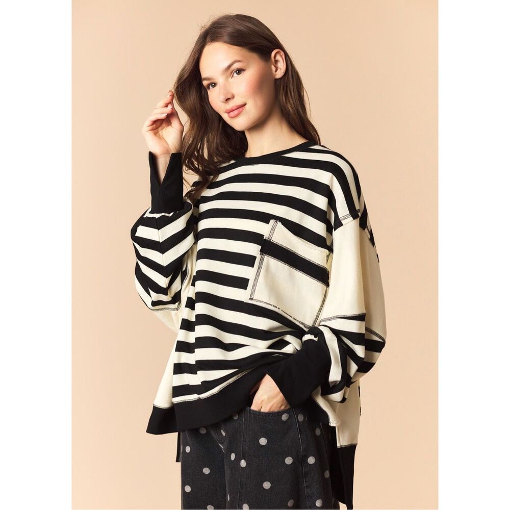 #2001. Peach Love CA Black/Ivory Oversized  Stripe Monochrome Sweatshirt NWT - Picture 3 of 3